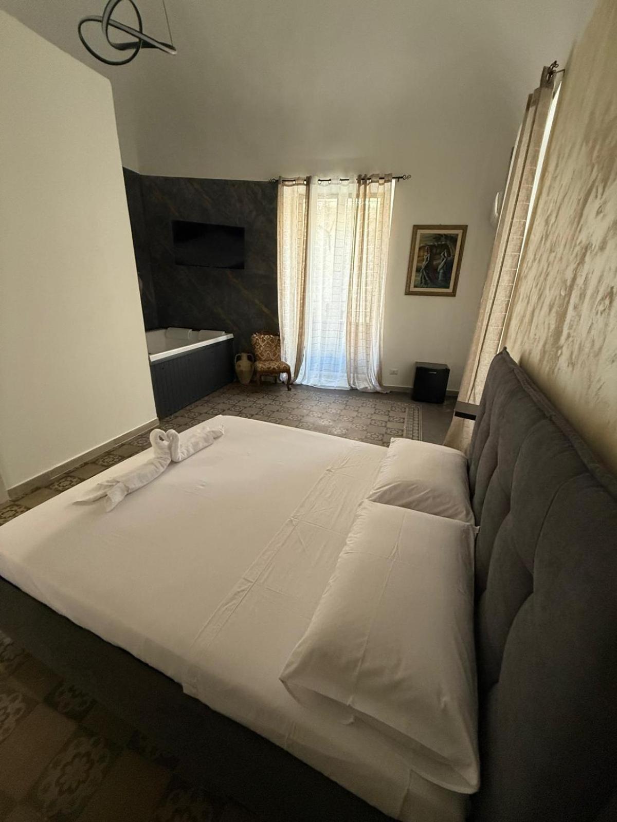 Antica Sicilia Rooms And Breakfast Κατάνια Εξωτερικό φωτογραφία