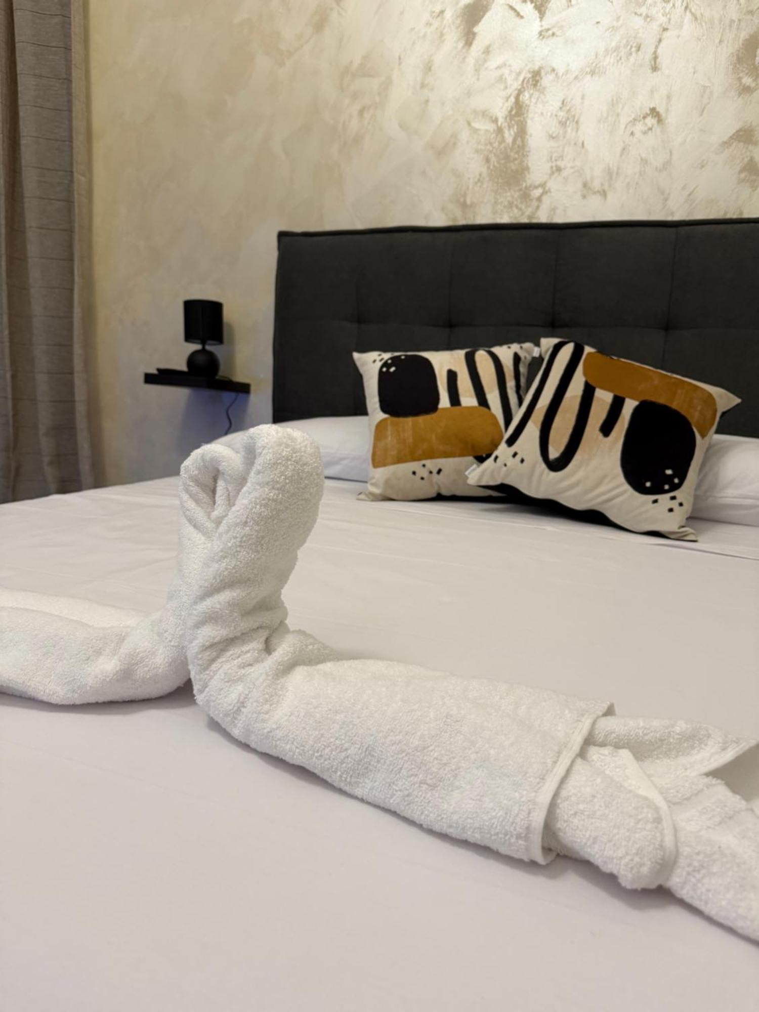 Antica Sicilia Rooms And Breakfast Κατάνια Εξωτερικό φωτογραφία